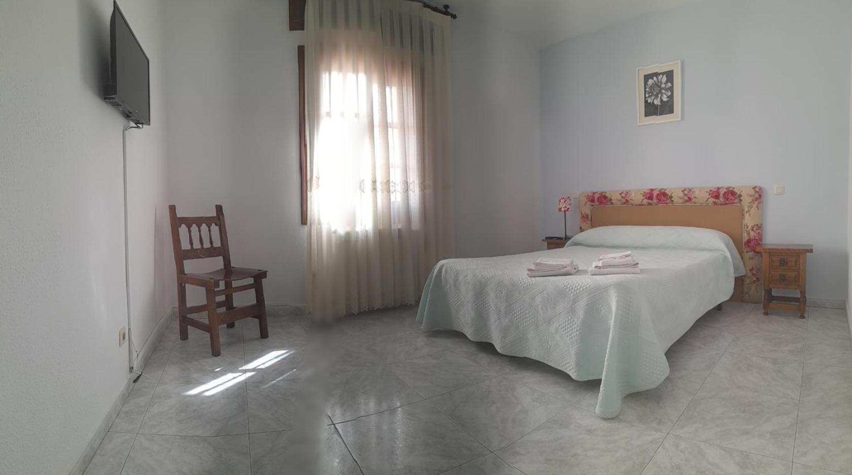 Hostal Restaurante Villa De Sepúlveda Zewnętrze zdjęcie