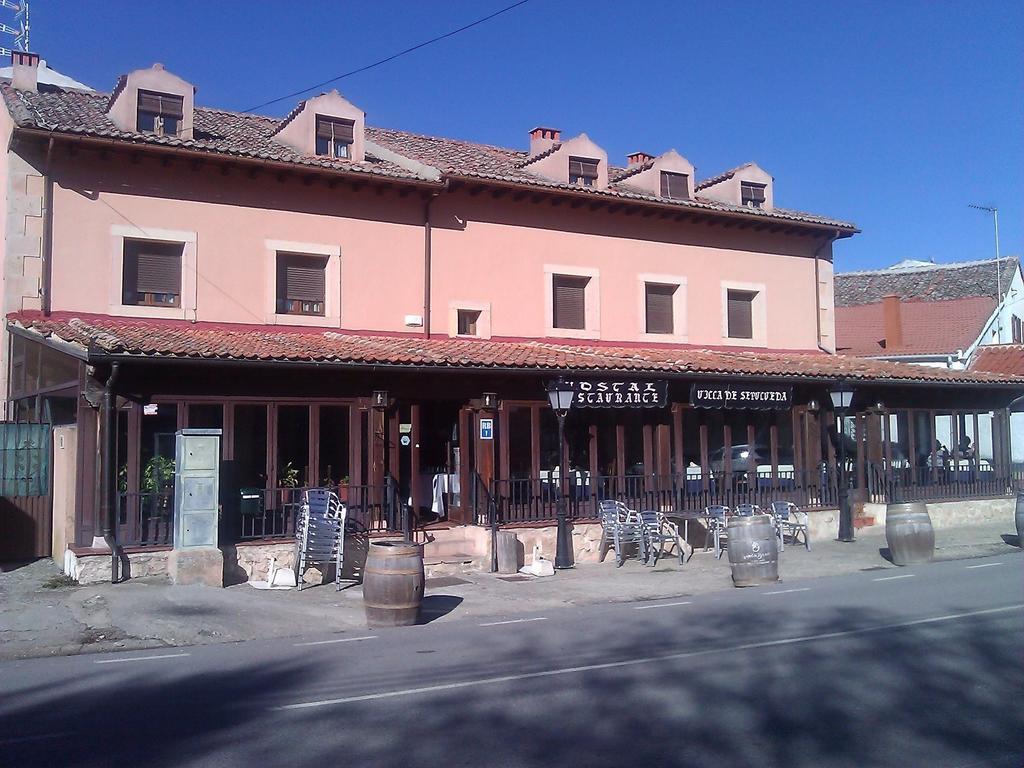 Hostal Restaurante Villa De Sepúlveda Zewnętrze zdjęcie